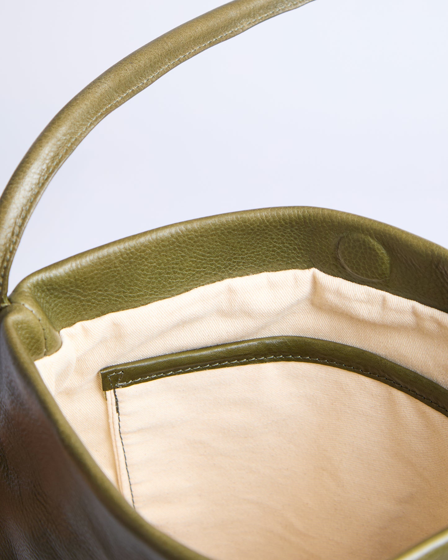 BEA BAG OLIVE GREEN