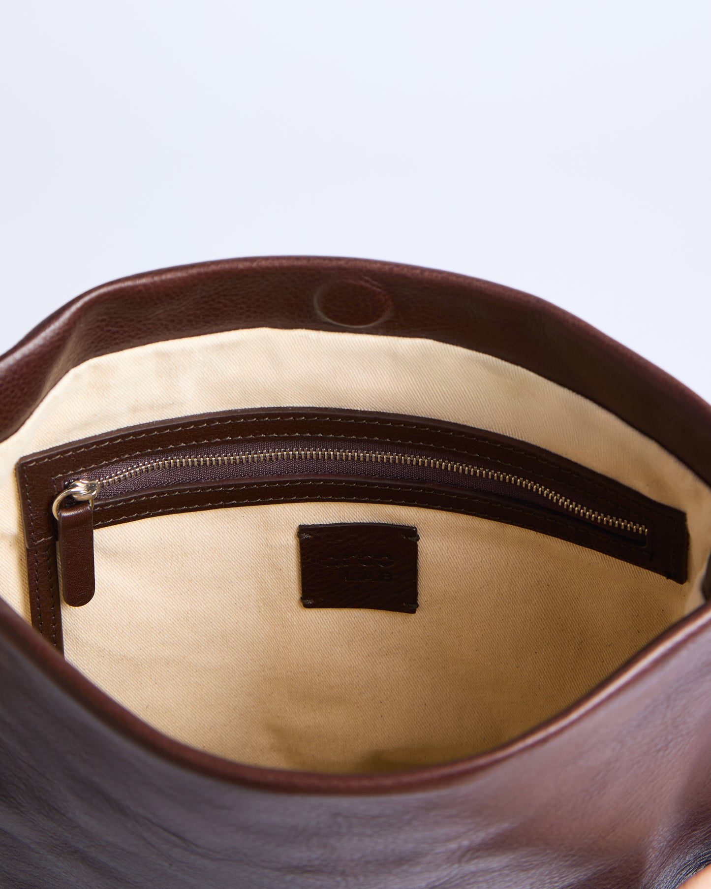 BEA BAG CHOCOLATE