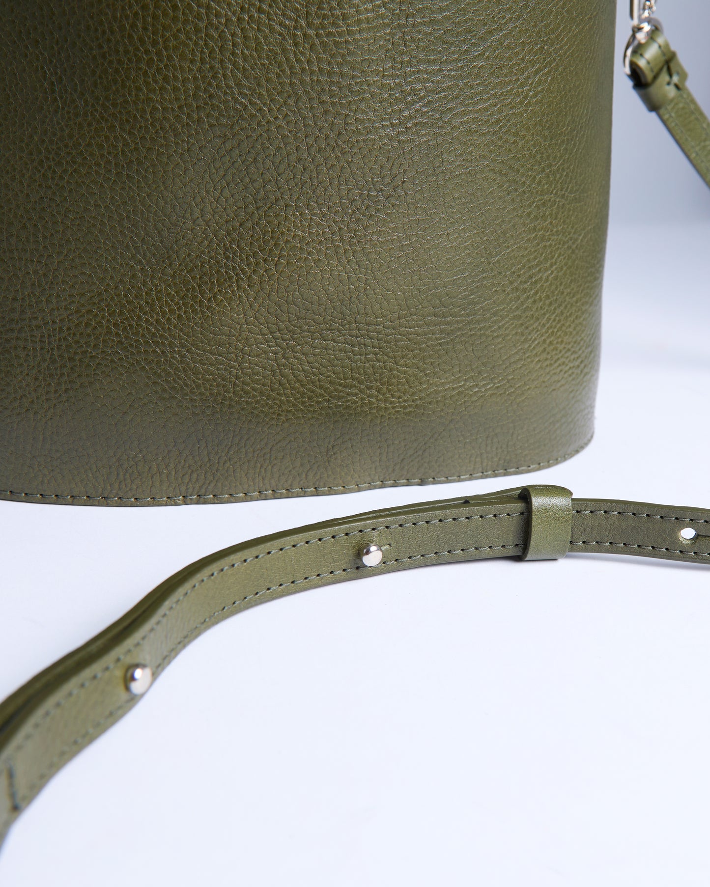MILA BAG OLIVE GREEN
