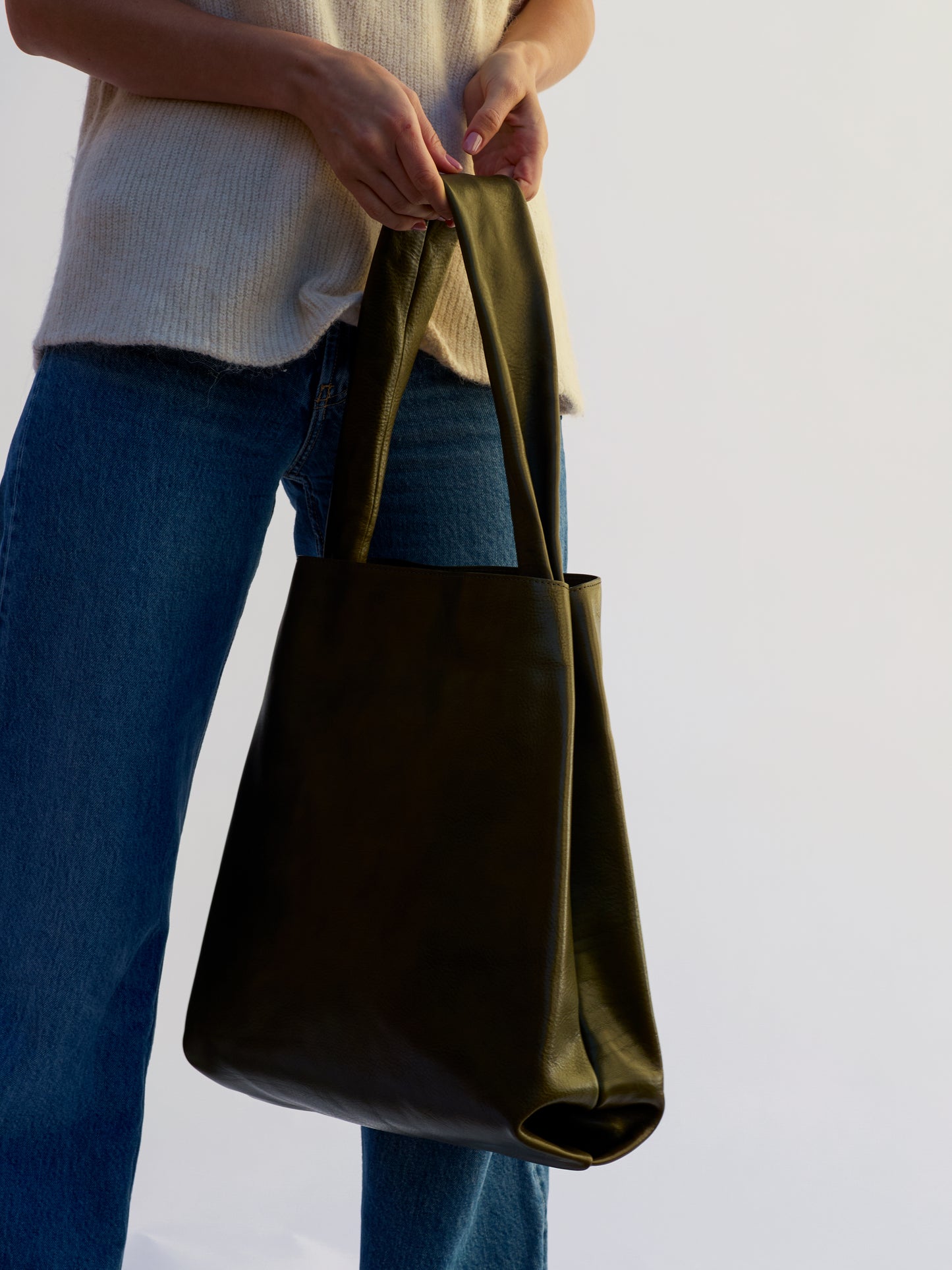 GAIA BAG OLIVE GREEN